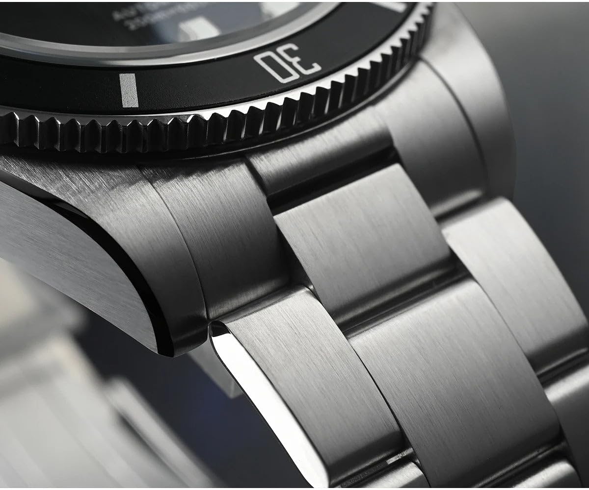 Black Automatic Dive Watch 40mm