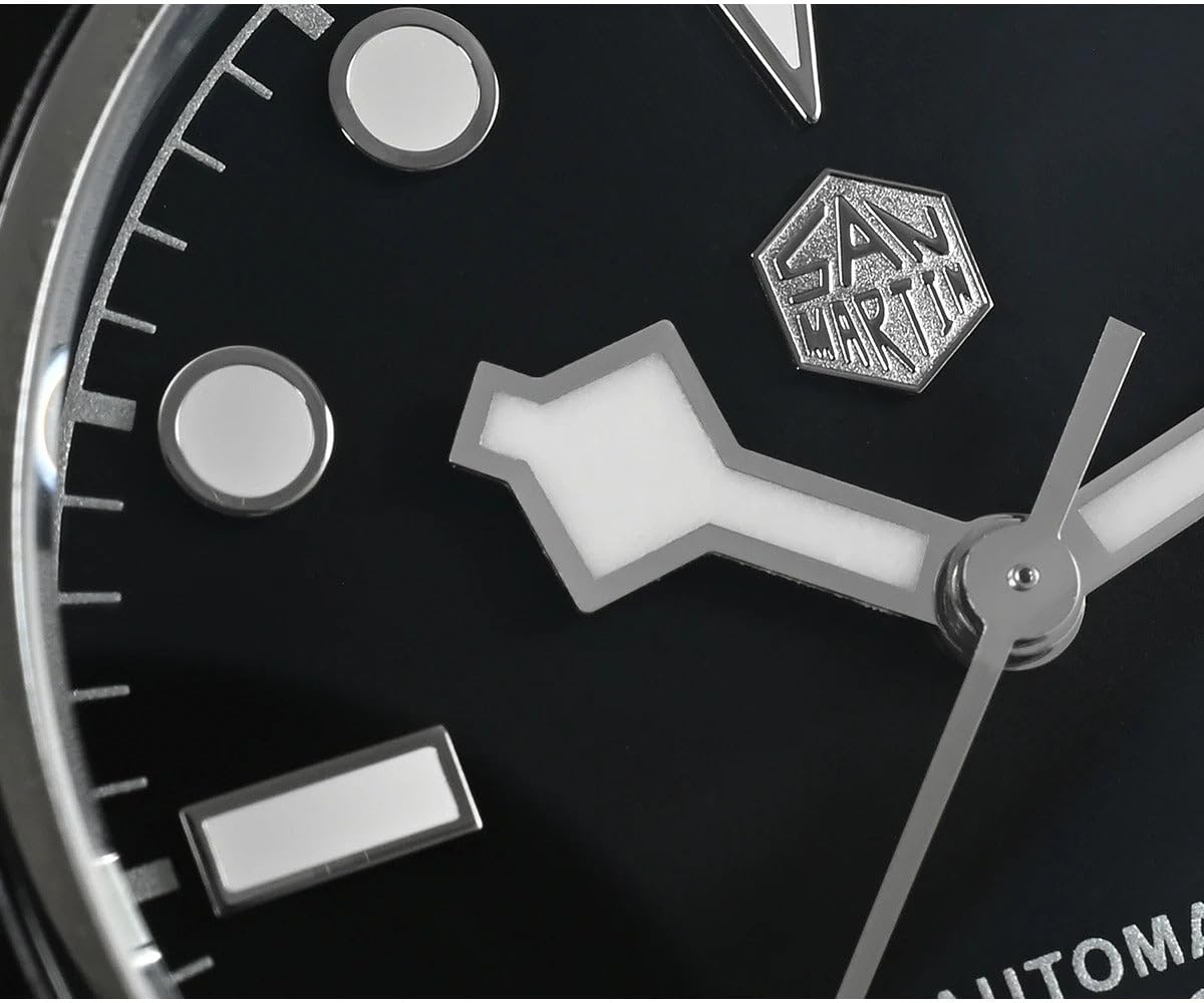 Black Automatic Dive Watch 40mm