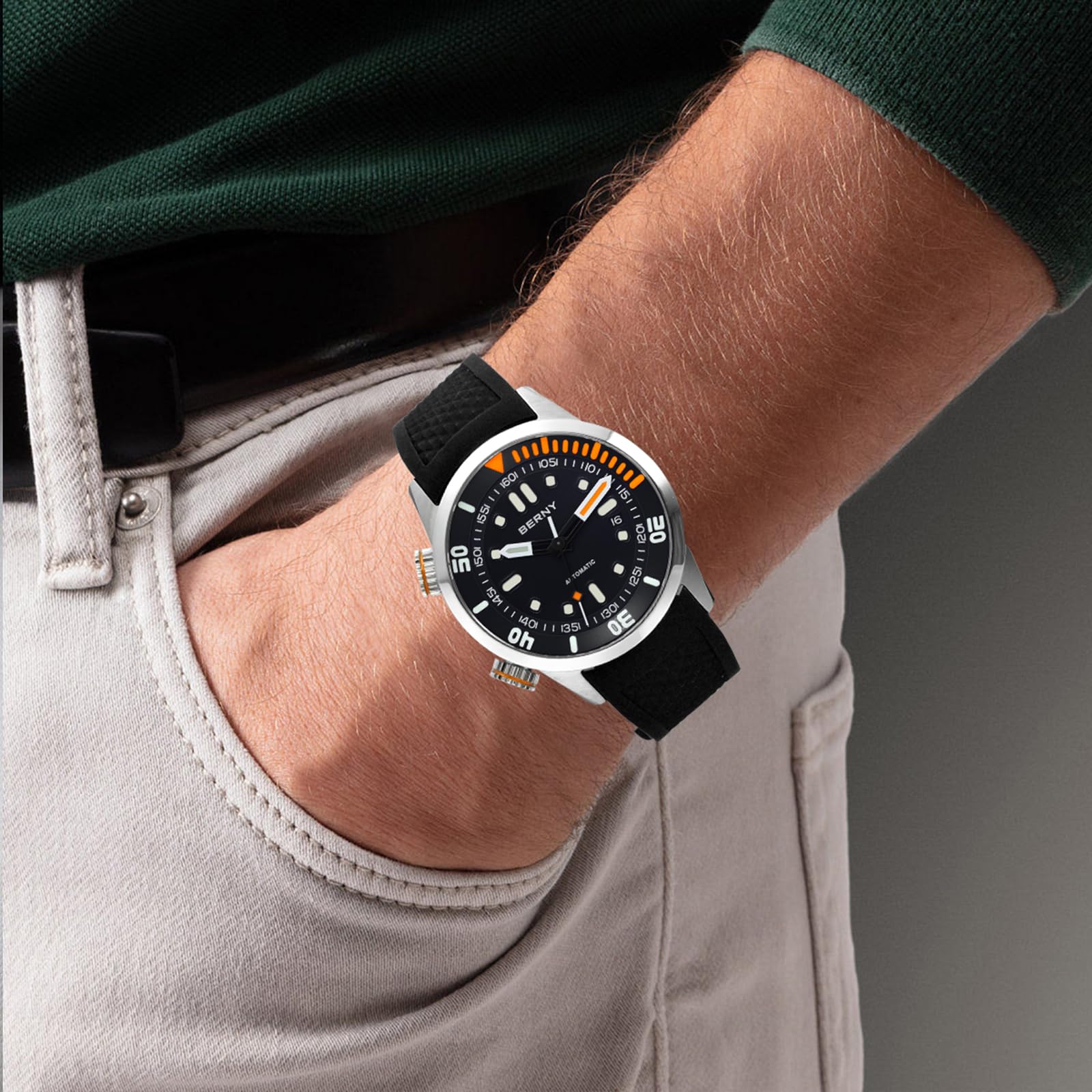 Automatic Dive Watch Black Silicone Strap Sapphire Glass